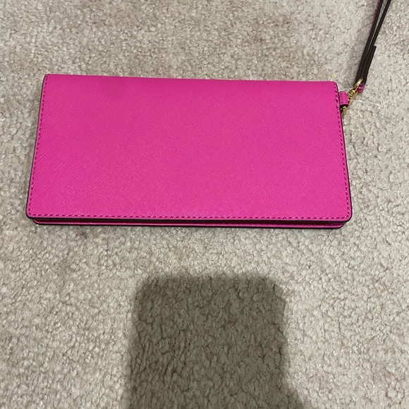 Tory Burch Pink Fuchsia Wallet Wristlet nwt - Picture 4 of 9